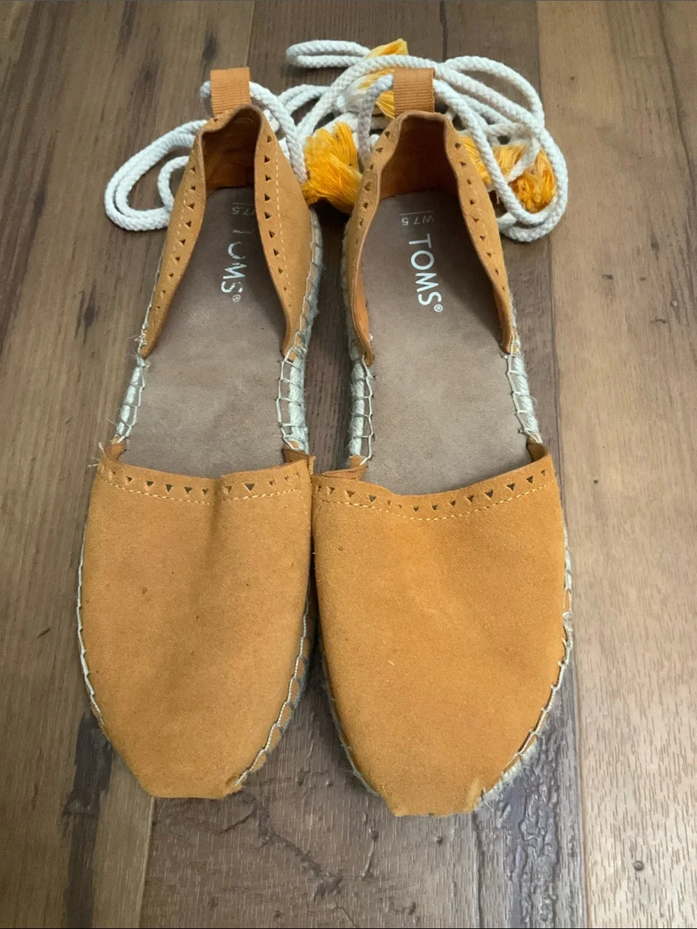 Tom's Shoes Katalina Saffron Suede Espadrille ankle lace up sandals SZ 7.5